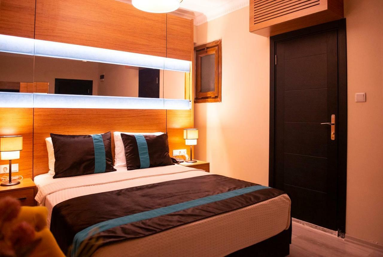 คารามันส์ ซีรน์เกชิ สวีท โฮเต็ล Hotel อิสตันบูล ภายนอก รูปภาพ